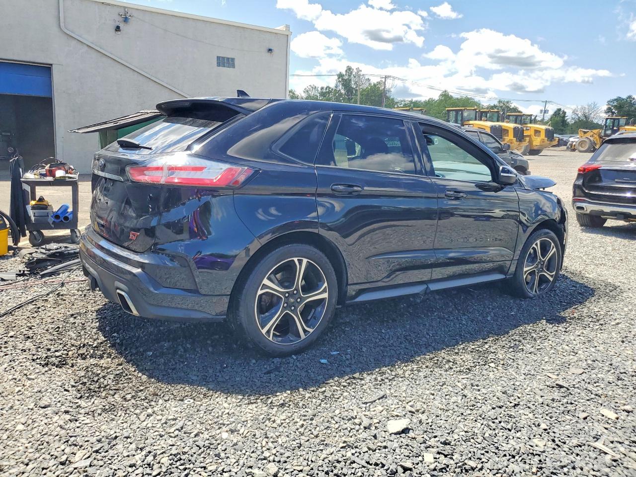 Ford Edge St