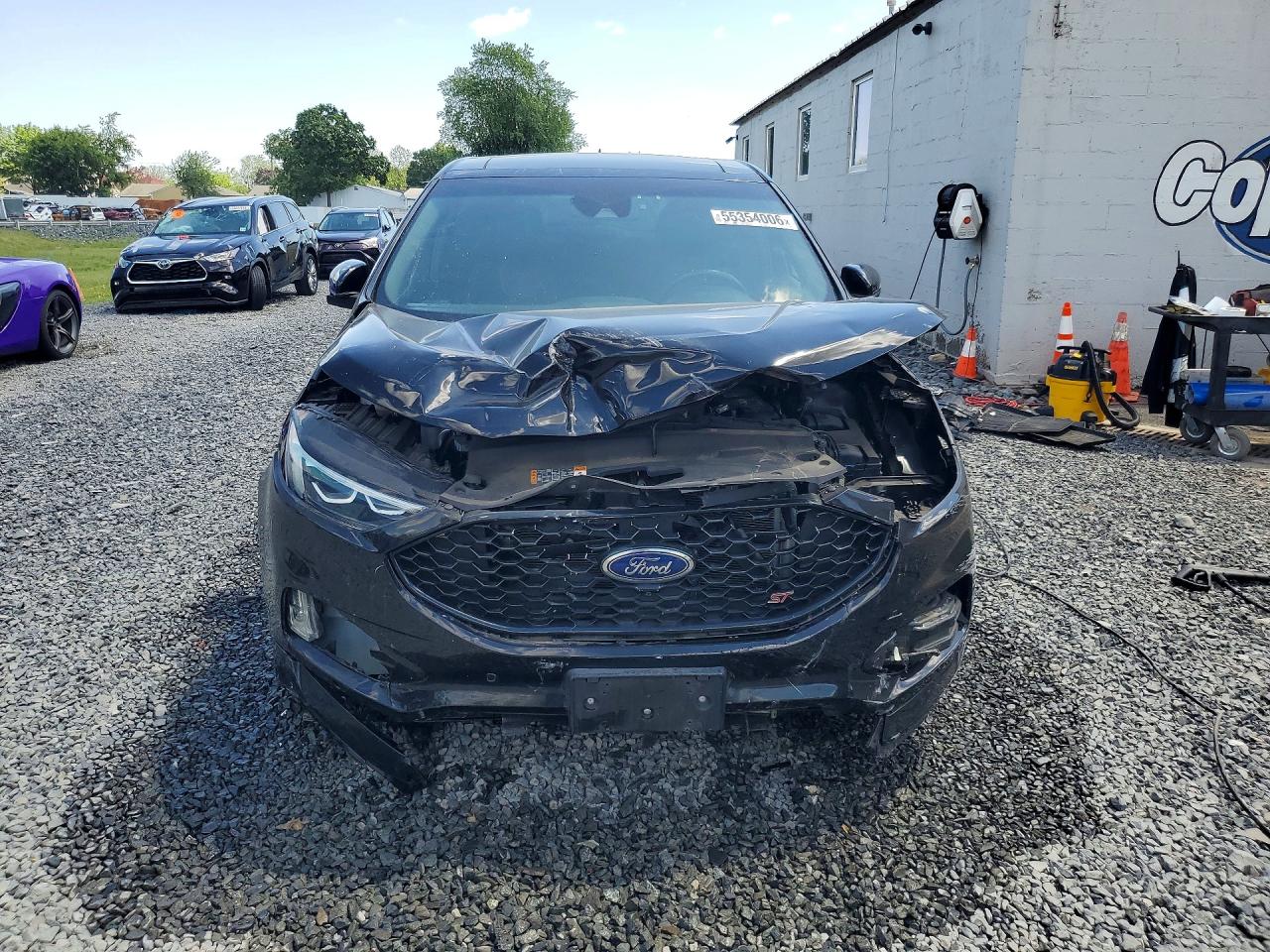 Ford Edge St