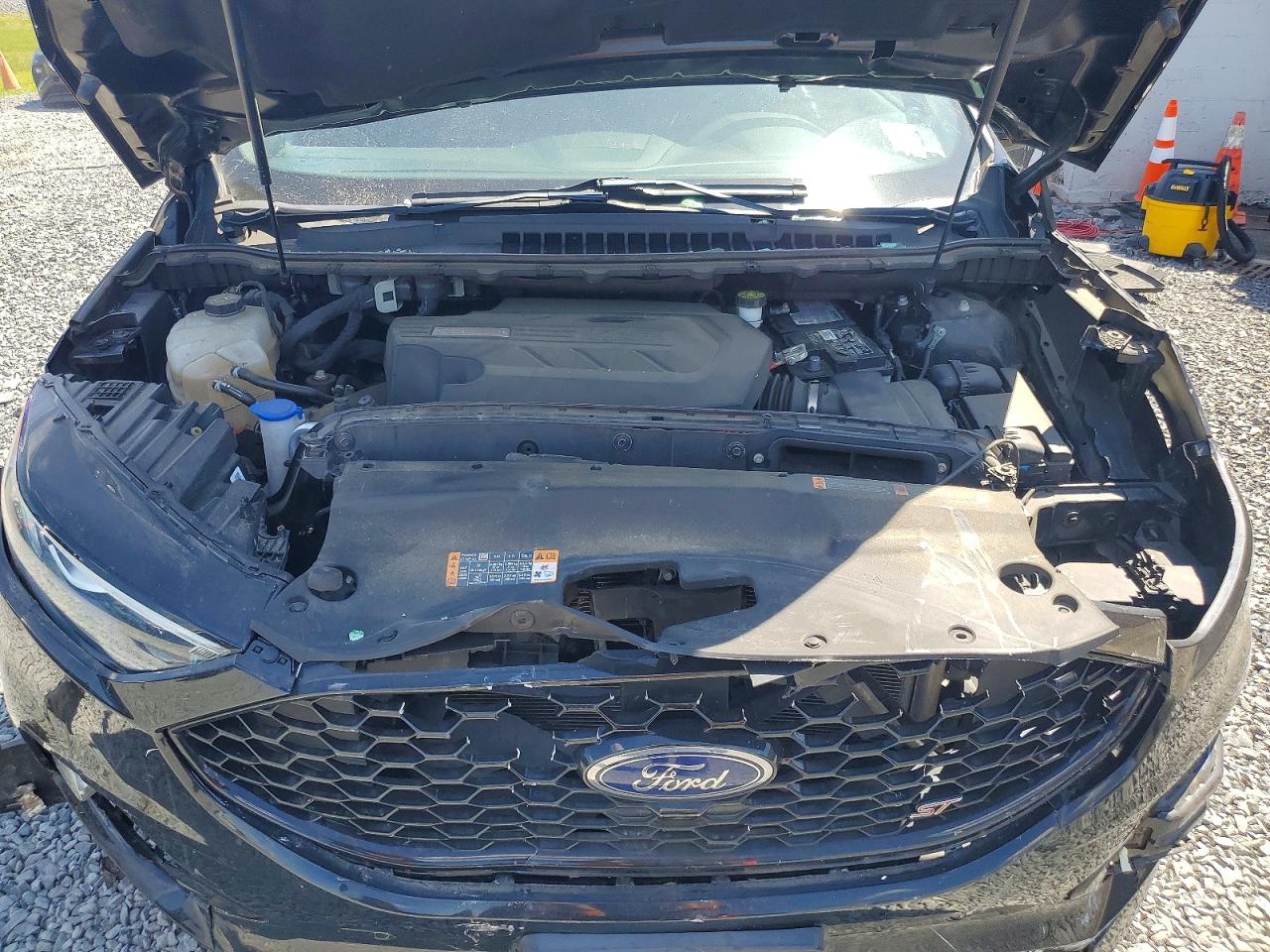 Ford Edge St