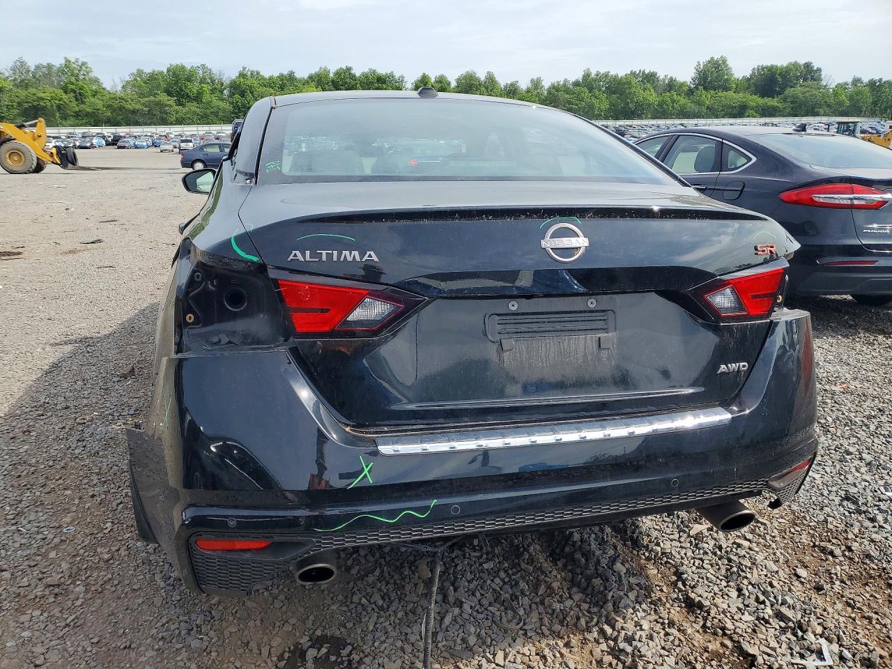 Nissan Altima Sr