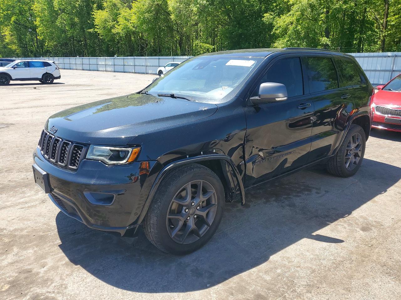 Salvage Jeep Grand Cherokee Image