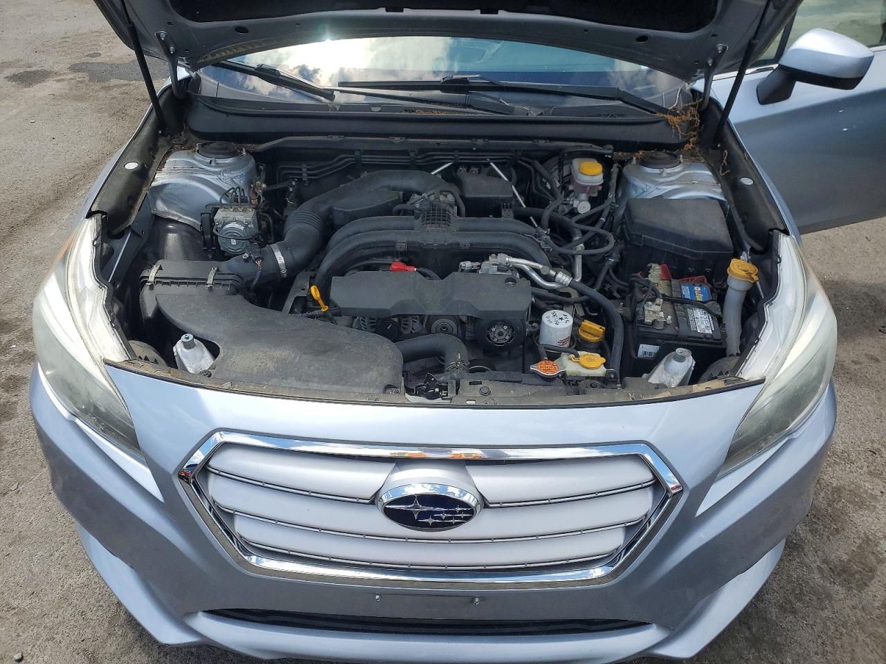 Subaru Legacy 2.5i Premium