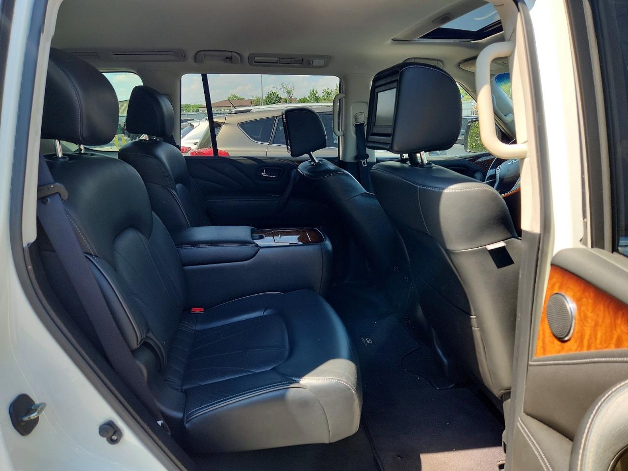 INFINITI Qx Base