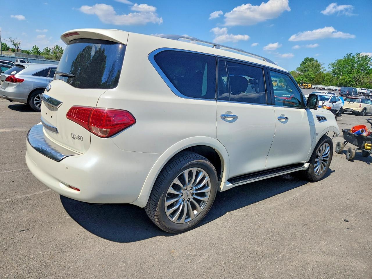 INFINITI Qx Base