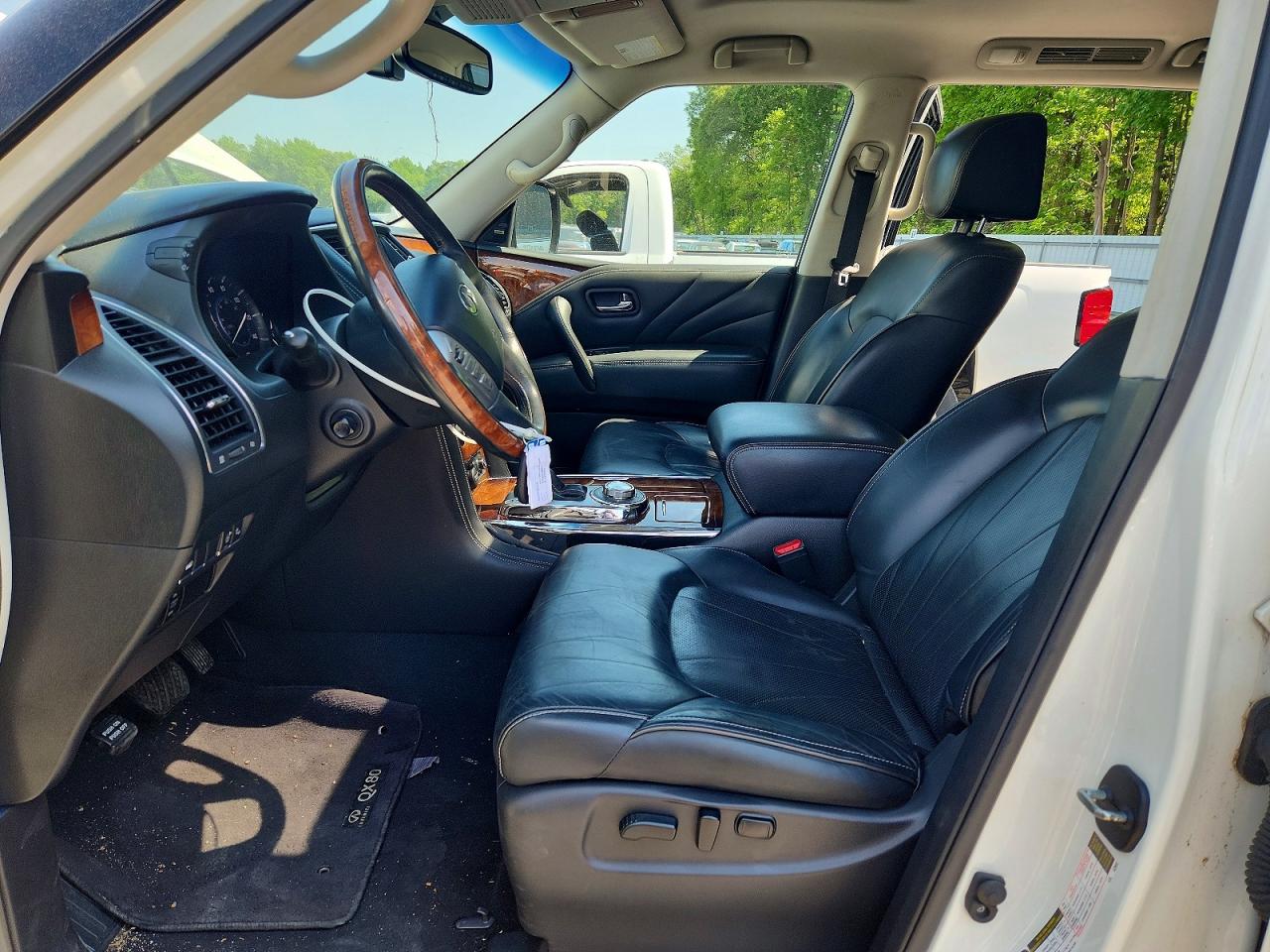 INFINITI Qx Base
