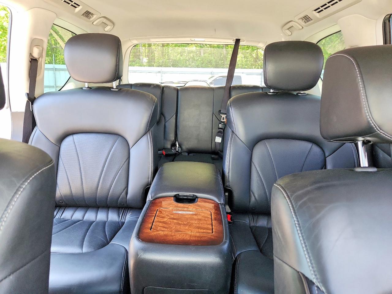 INFINITI Qx Base