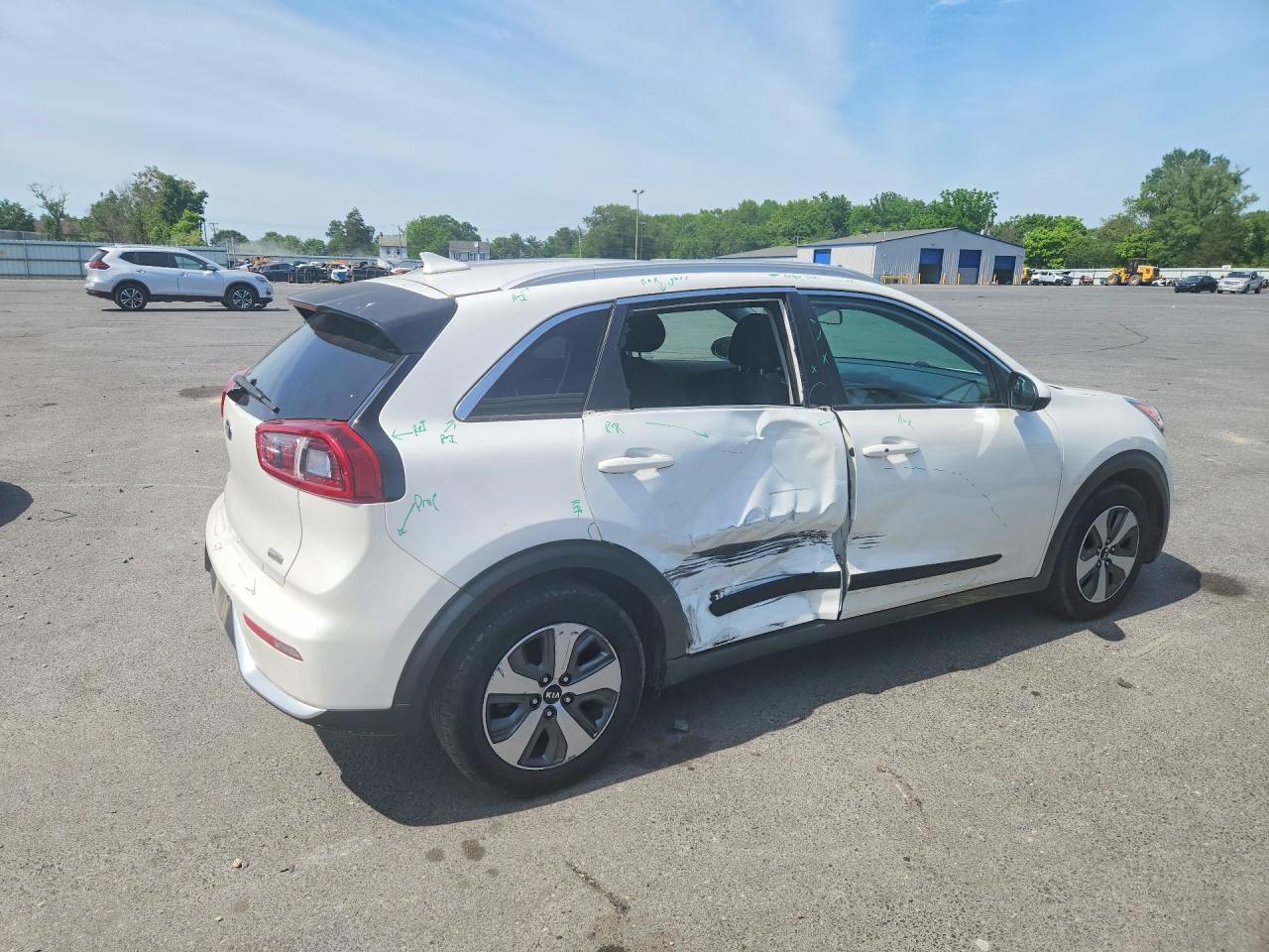 Kia Niro Lx