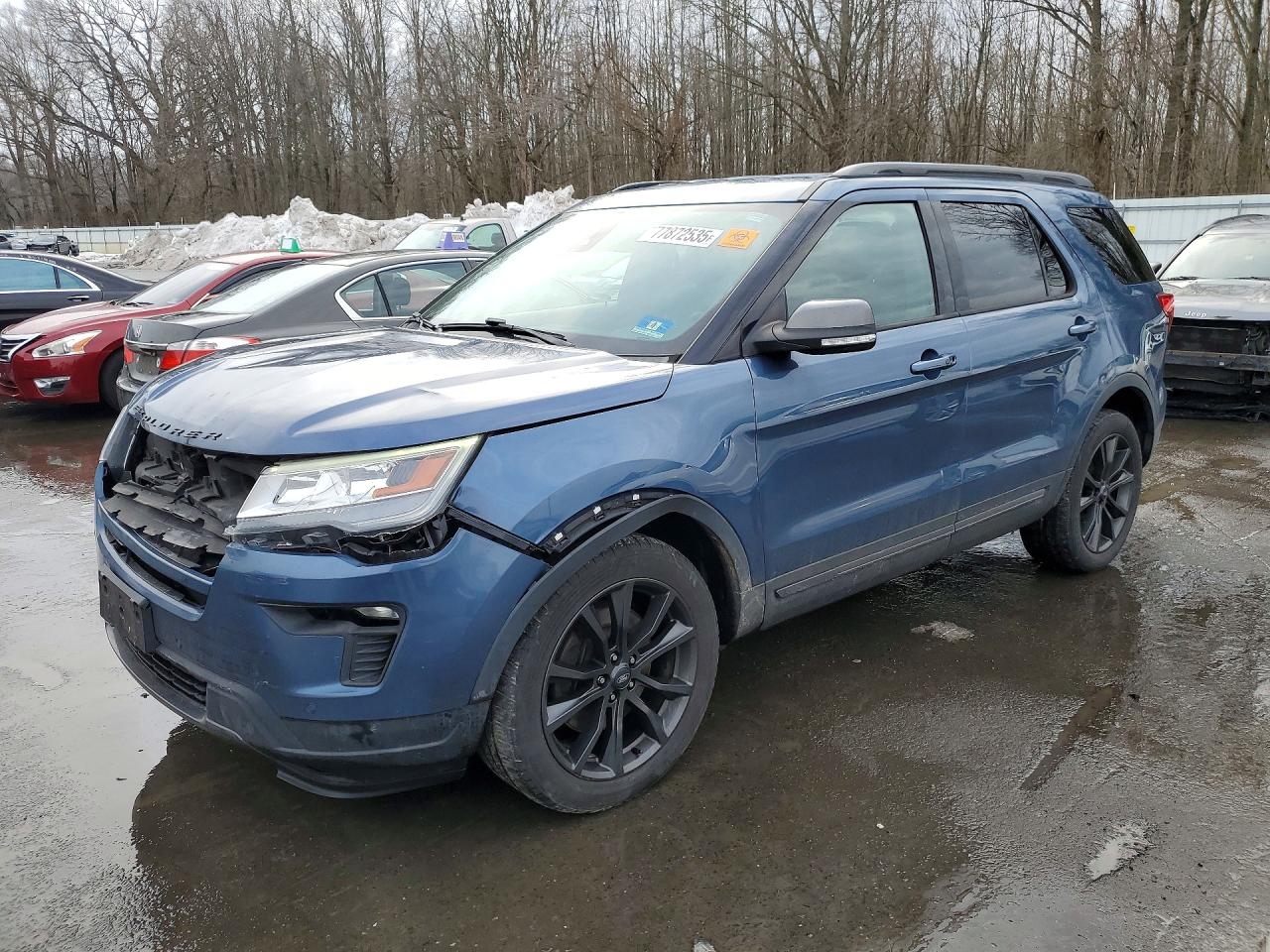 Salvage Ford Explorer Image