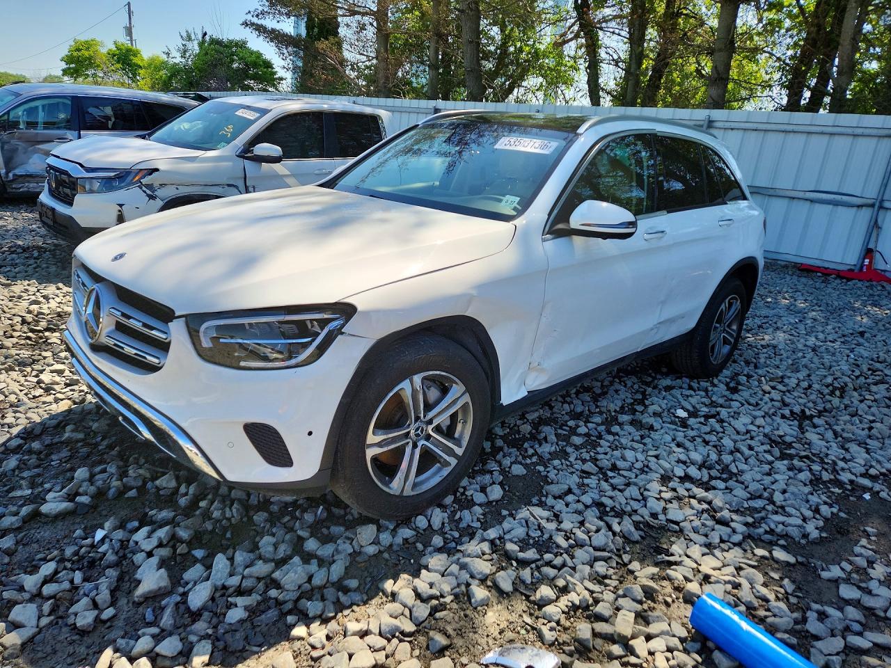Salvage Mercedes-Benz GLC Image