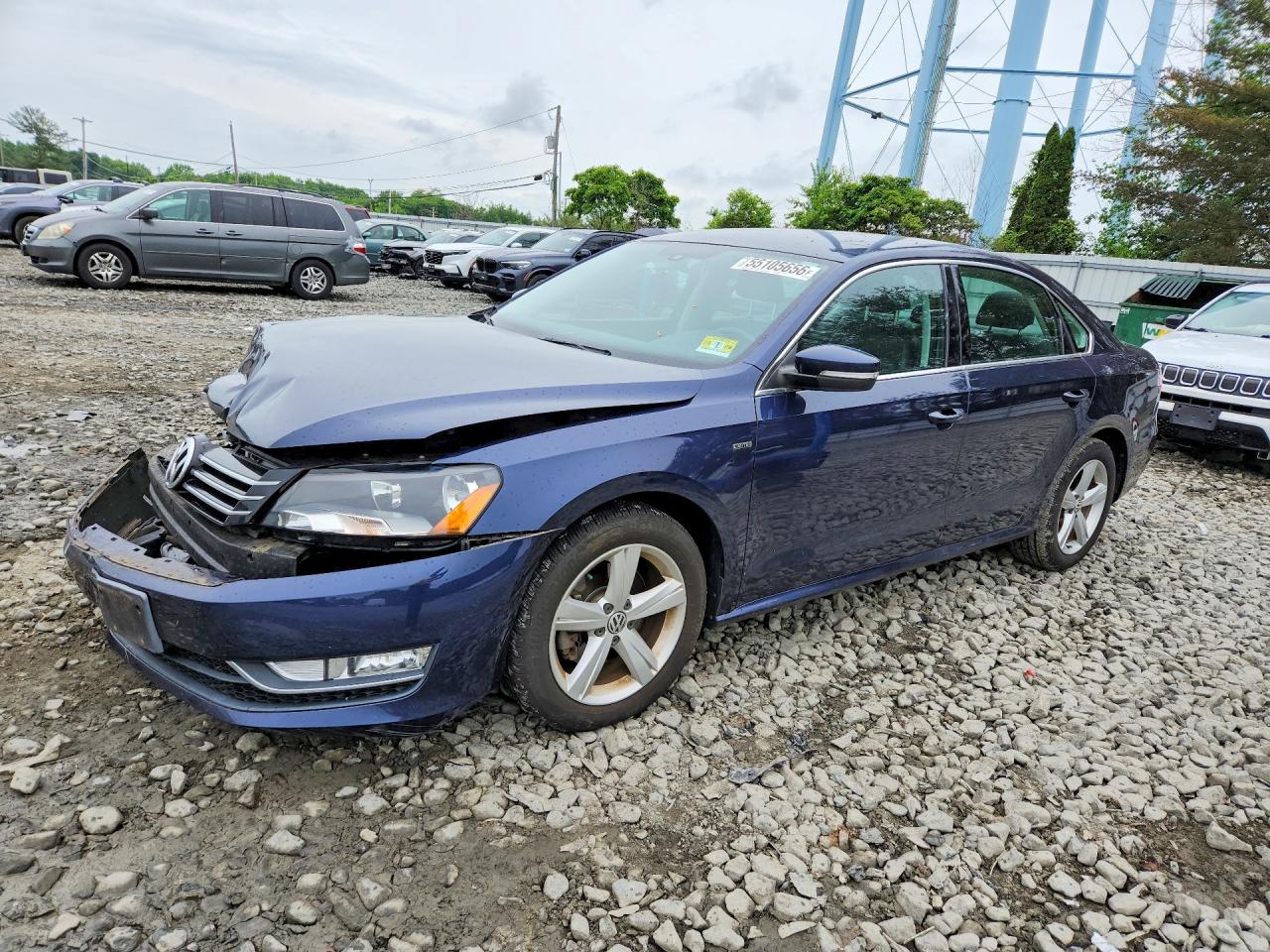 Salvage Volkswagen Passat Image