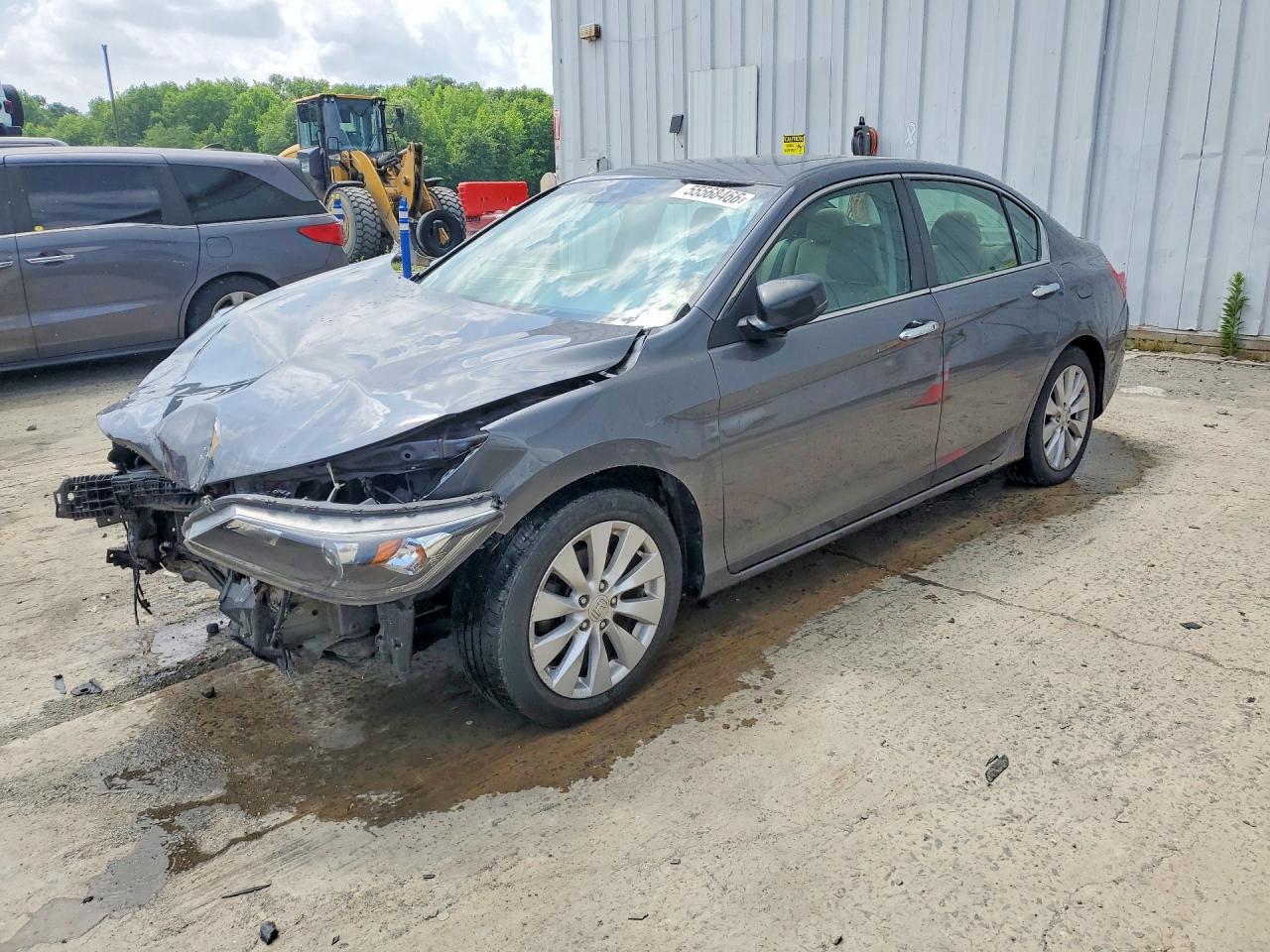 Salvage Honda Accord Image