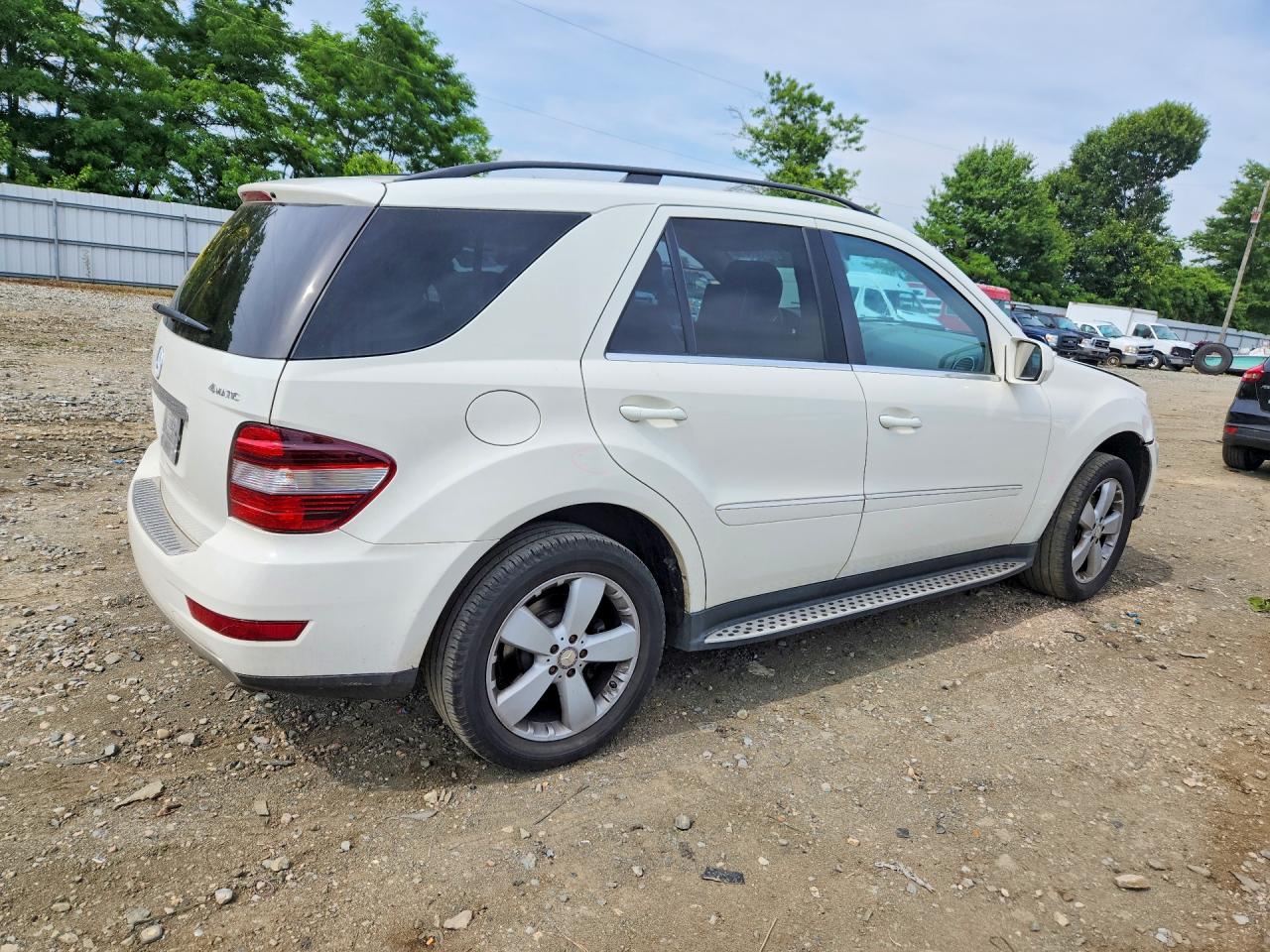 Mercedes-Benz M-Class 350 4matic
