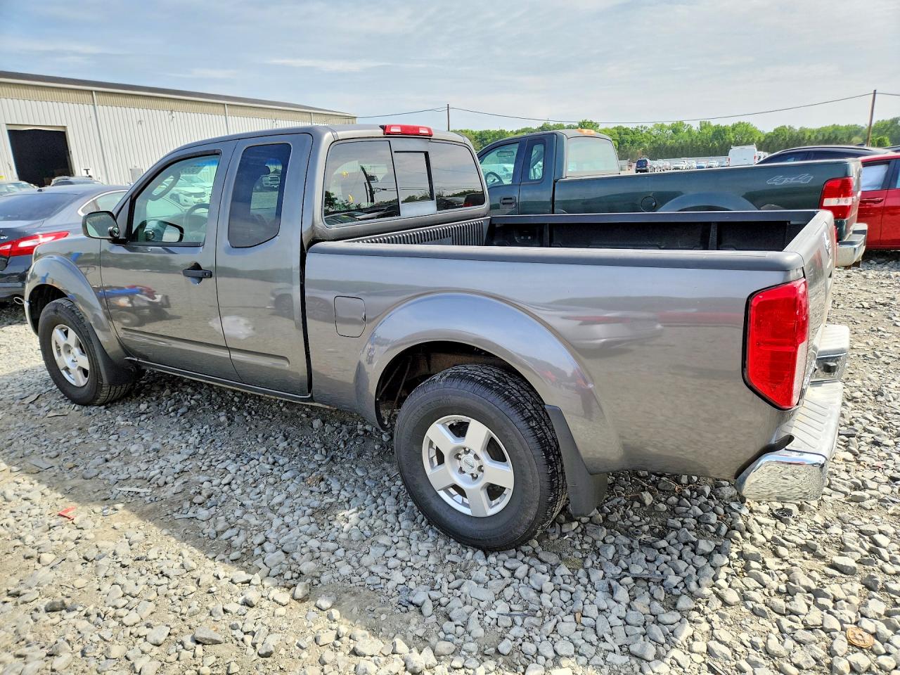 Nissan Frontier Se V6