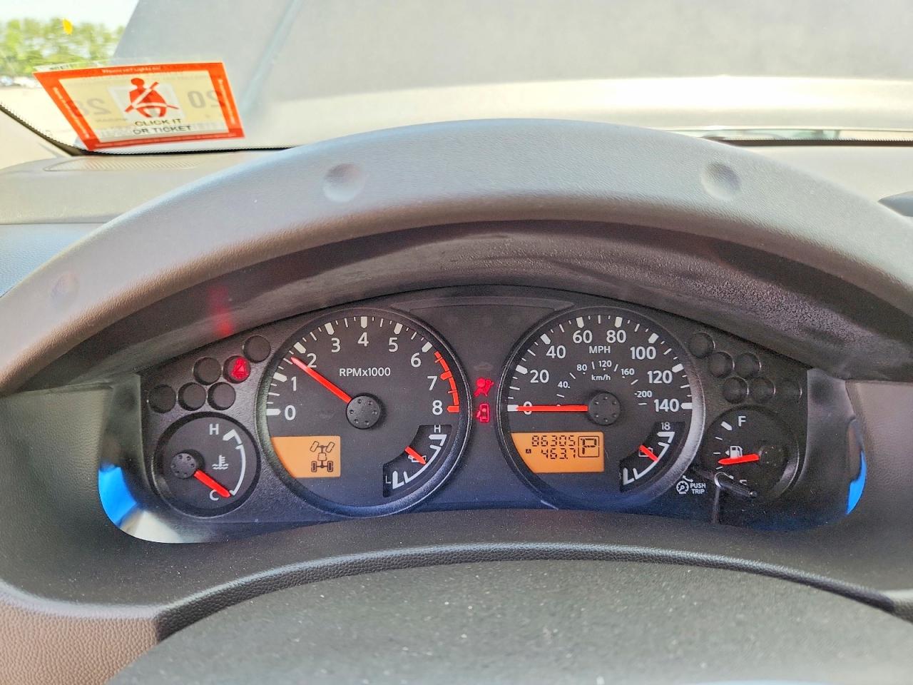 Nissan Frontier Se V6