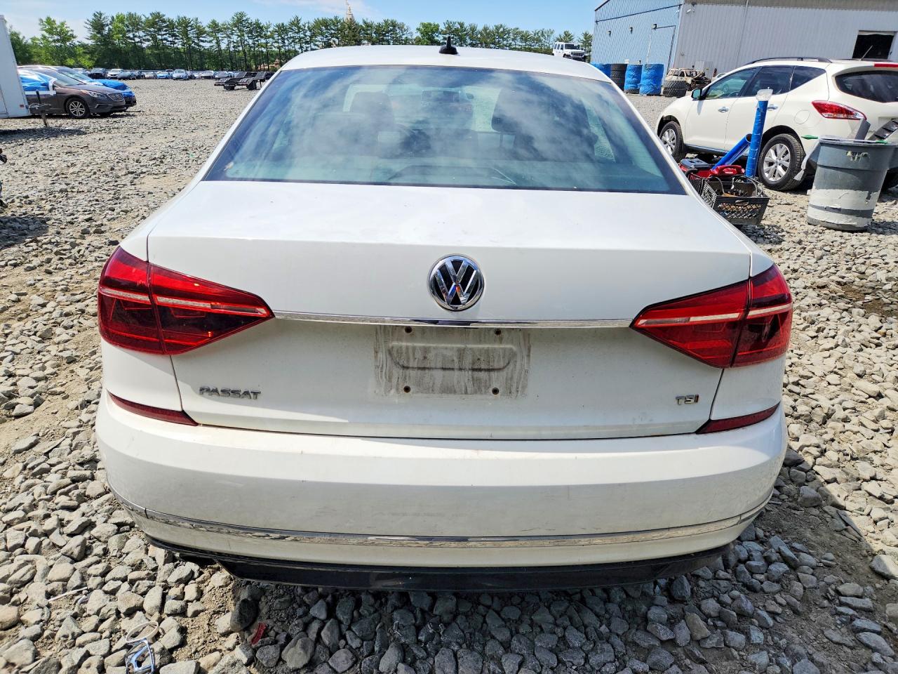 Volkswagen Passat R-line