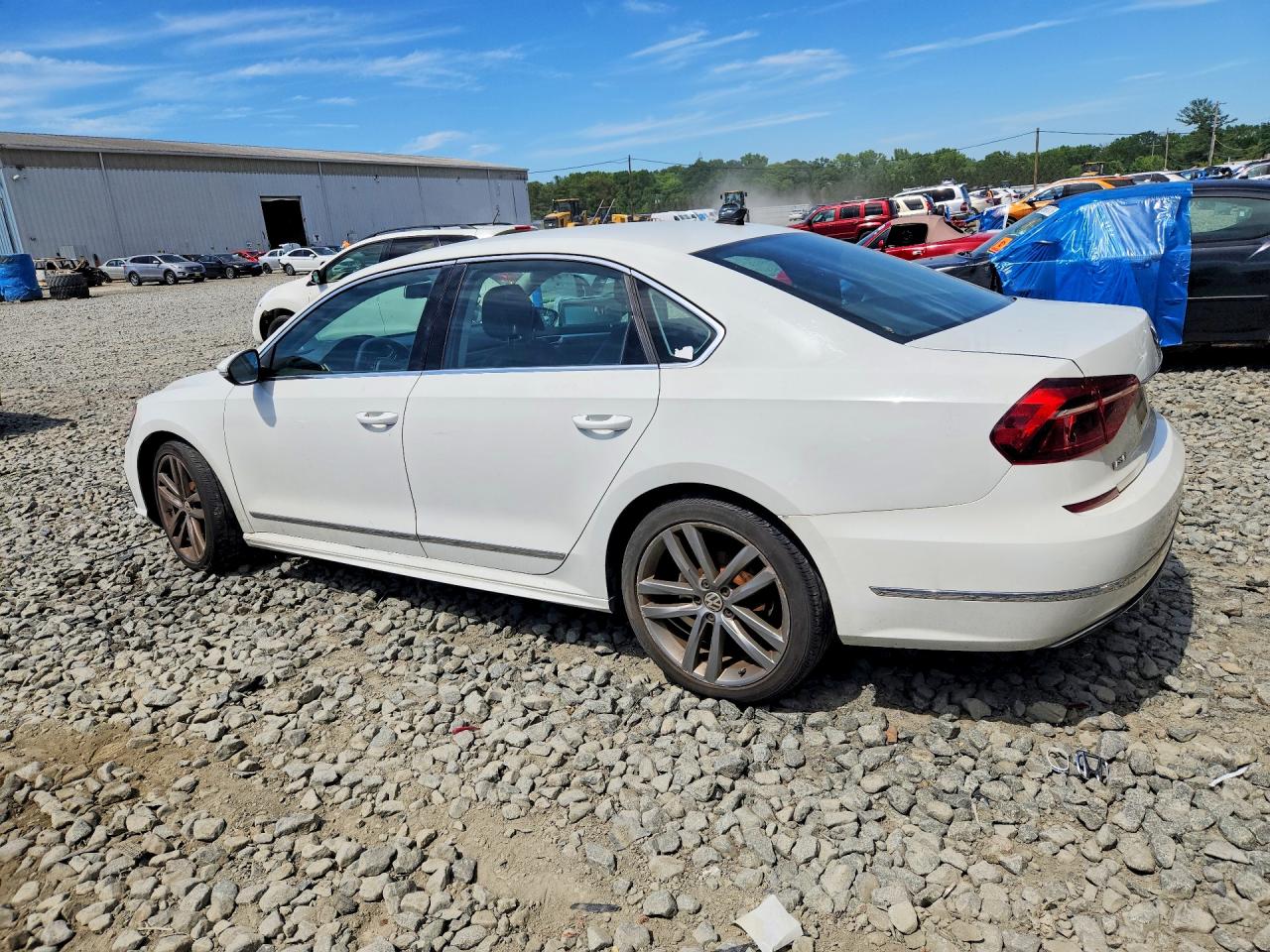Volkswagen Passat R-line