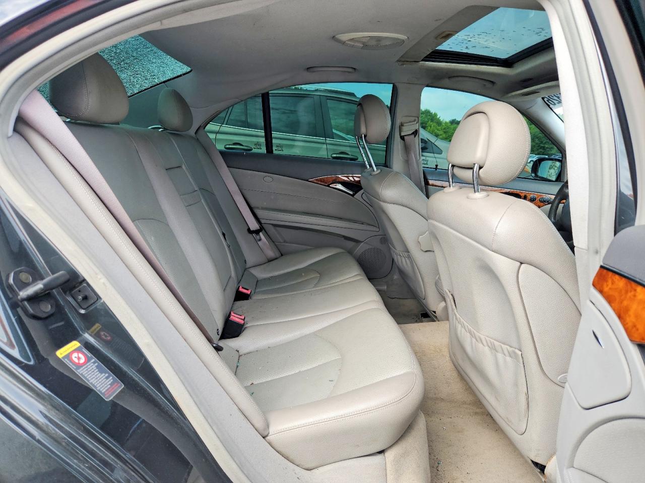 Mercedes-Benz E-Class 320