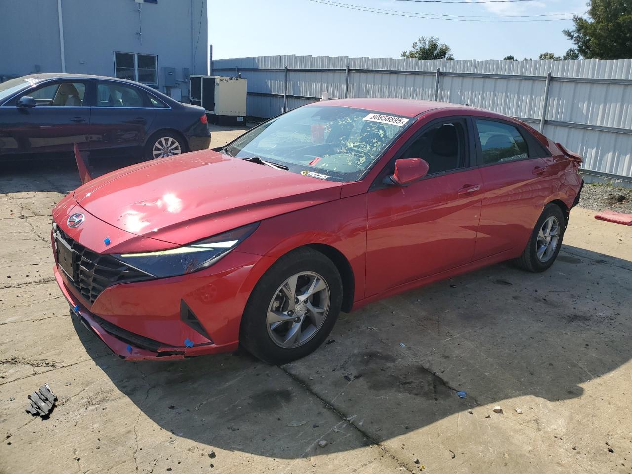 Salvage Hyundai ELANTRA Image