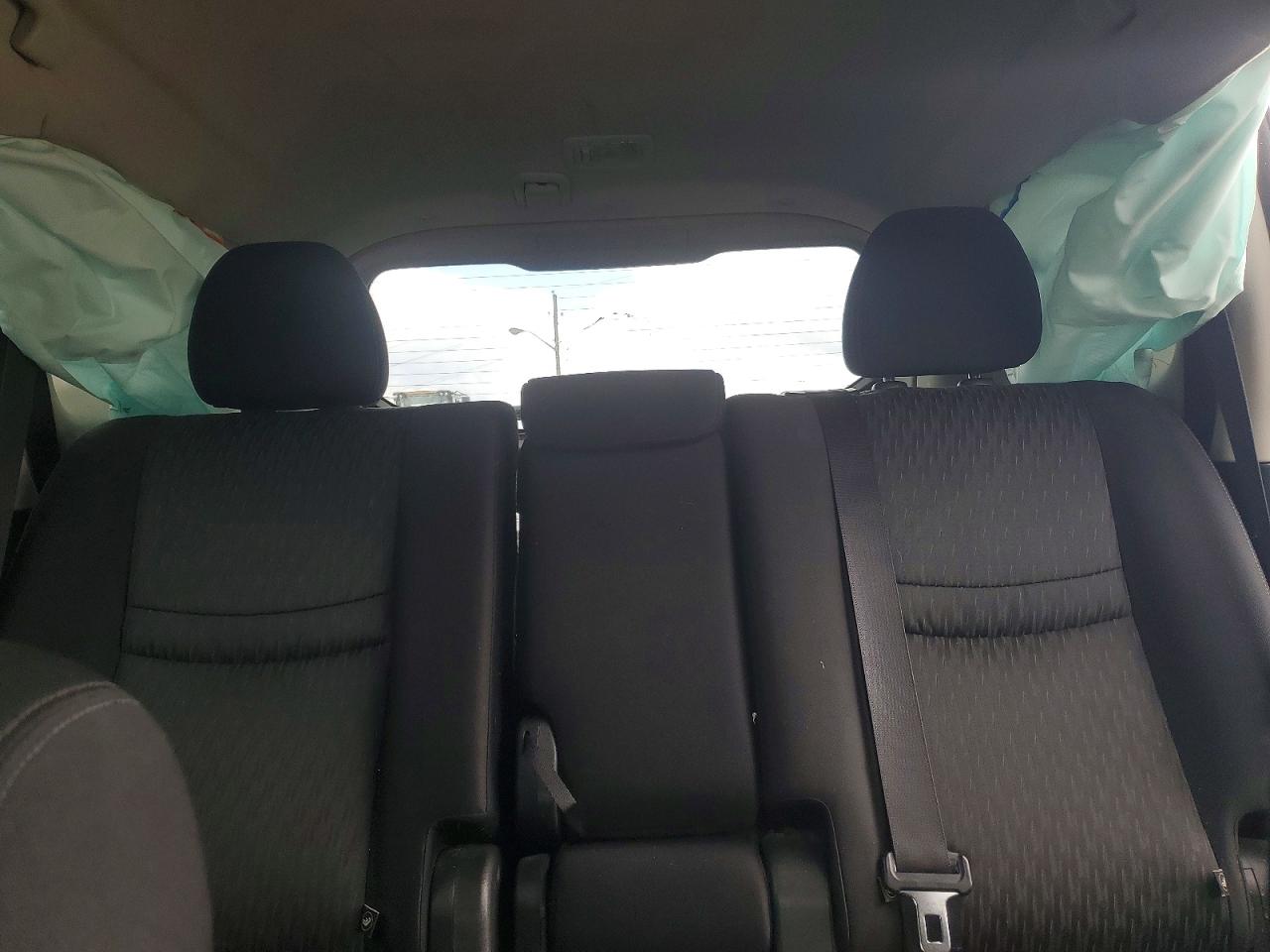 Nissan Rogue Sv