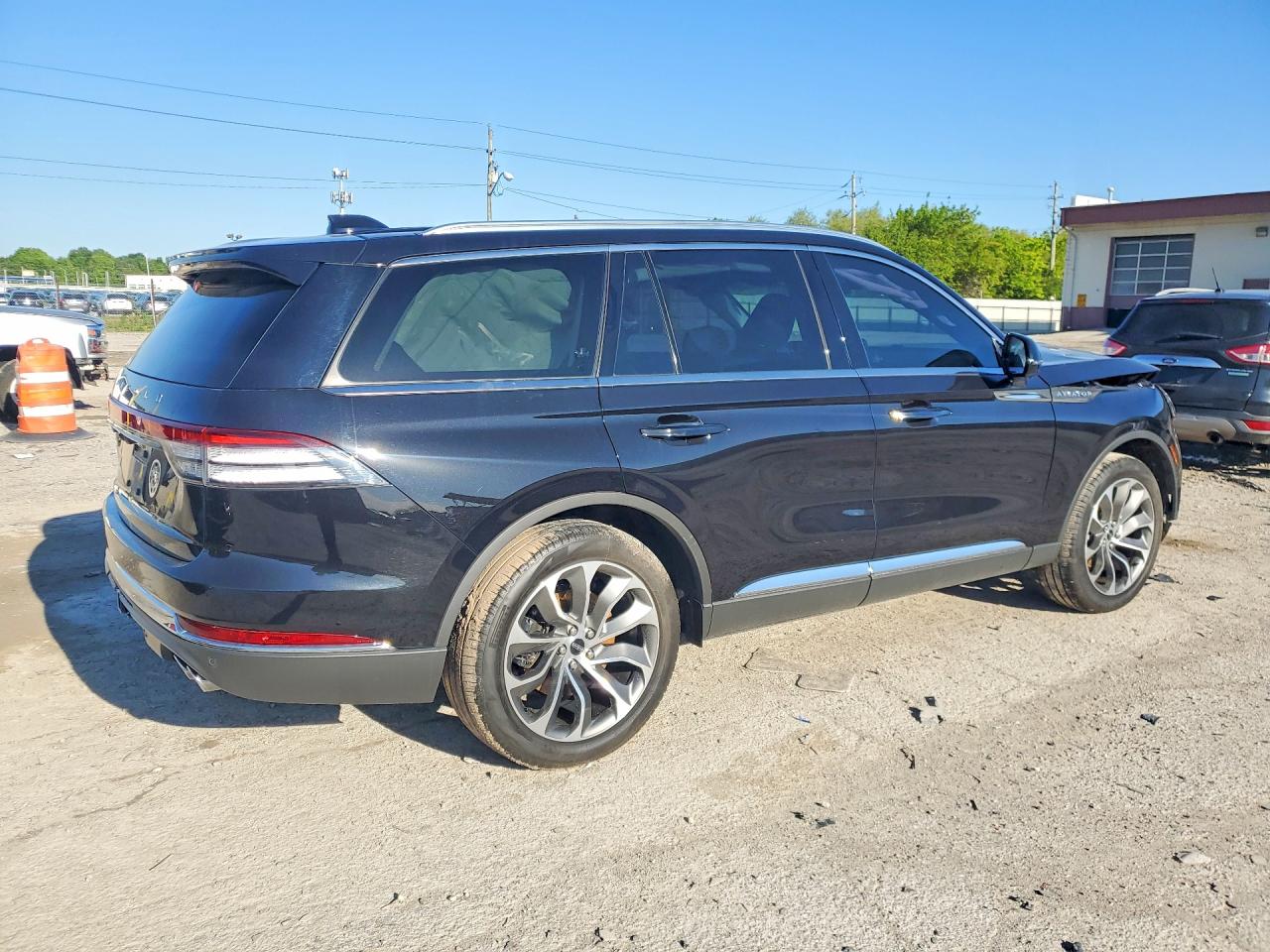 Lincoln Aviator