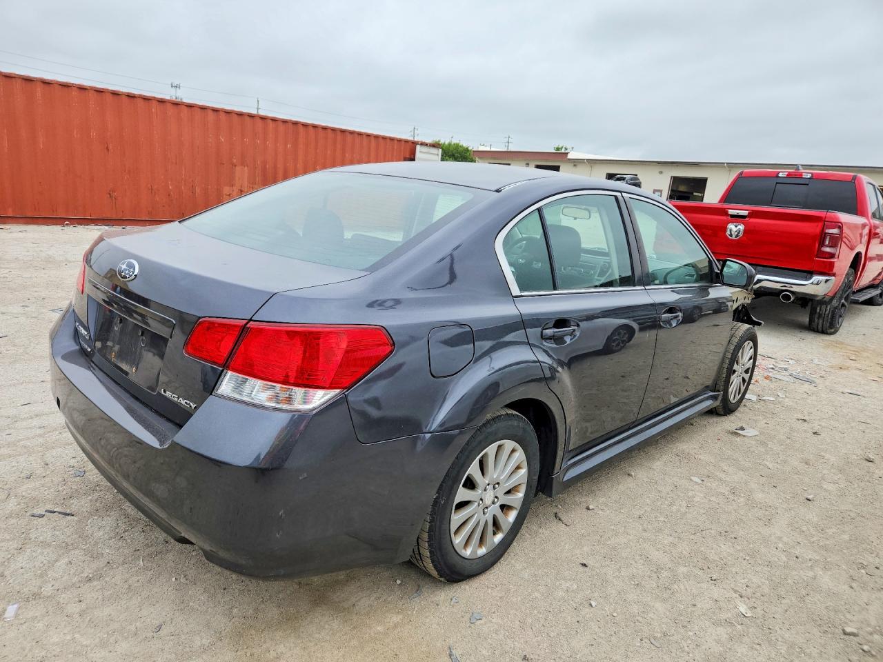 Subaru Legacy 2.5i