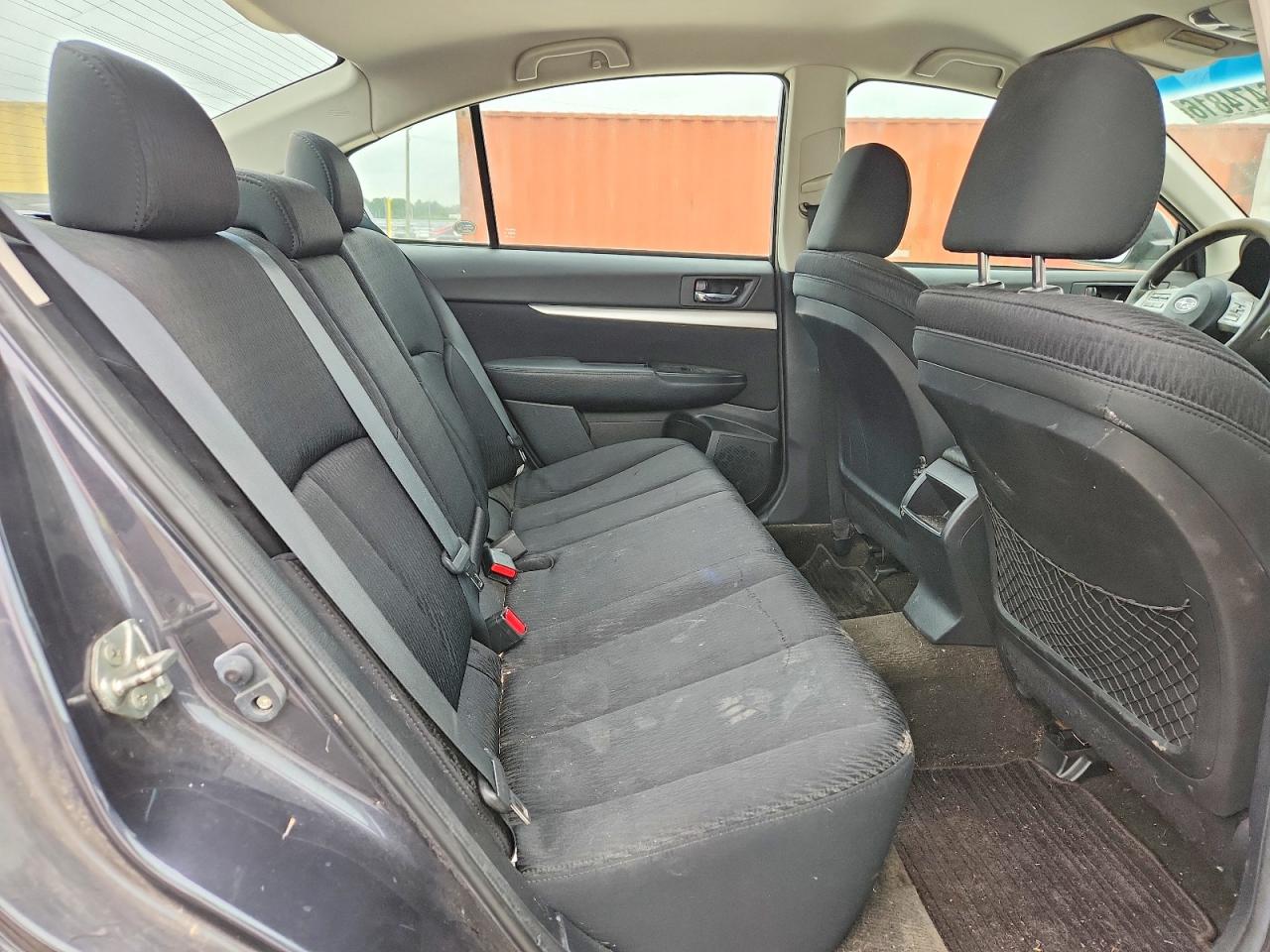 Subaru Legacy 2.5i