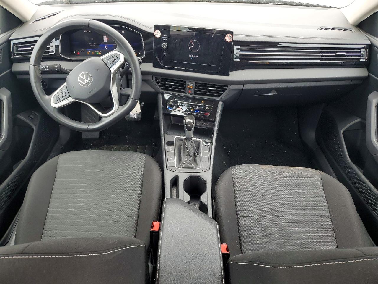 Volkswagen Jetta S