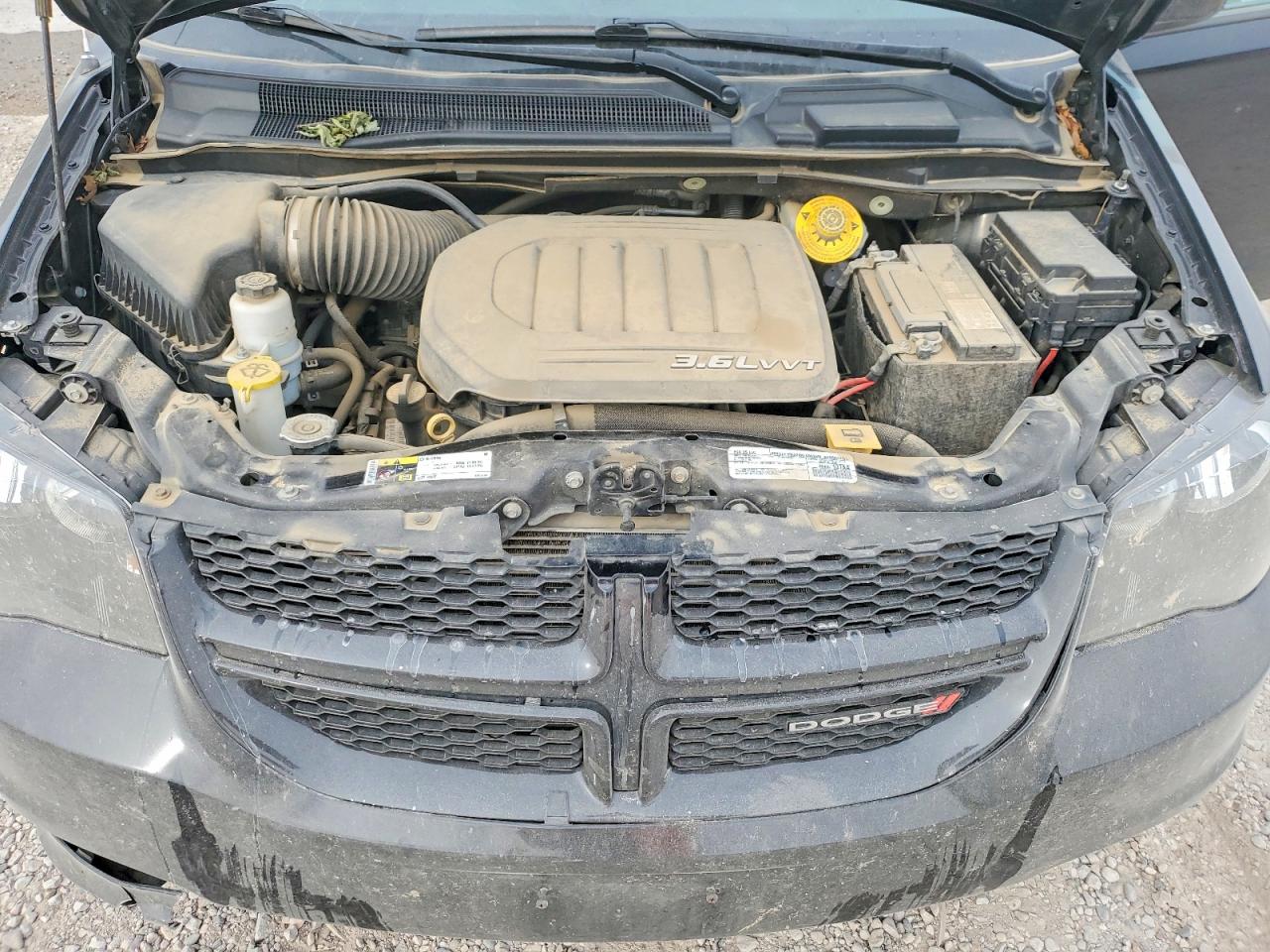 Dodge Caravan Sxt