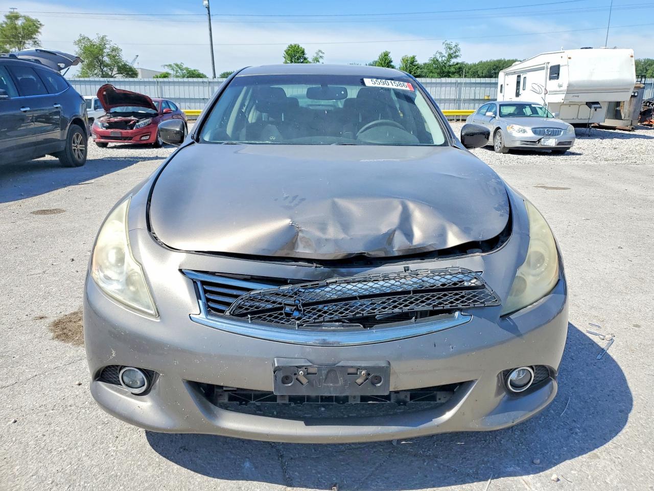 INFINITI G37 X