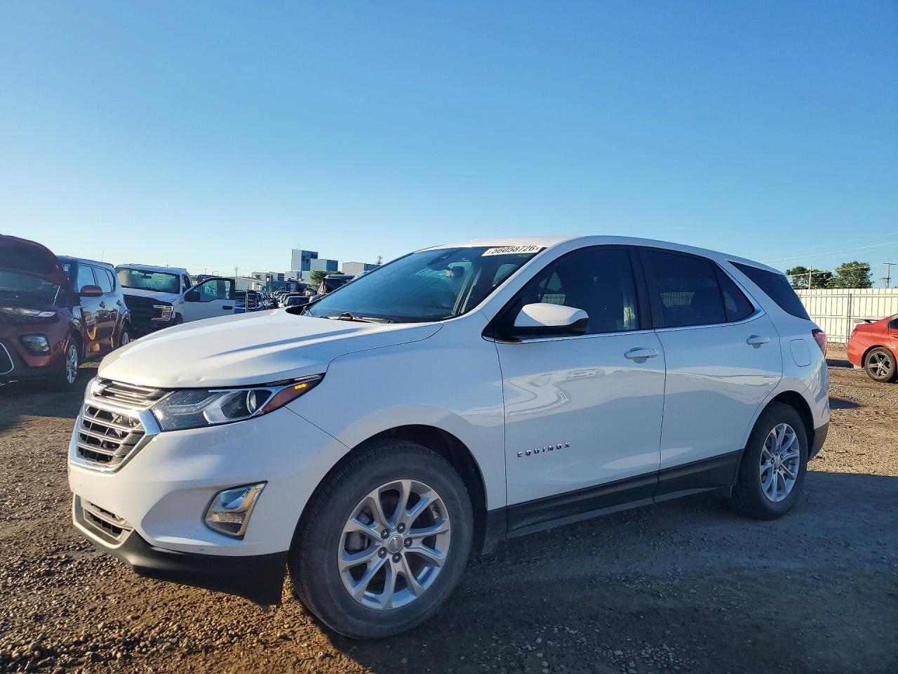Salvage Chevrolet Equinox Image