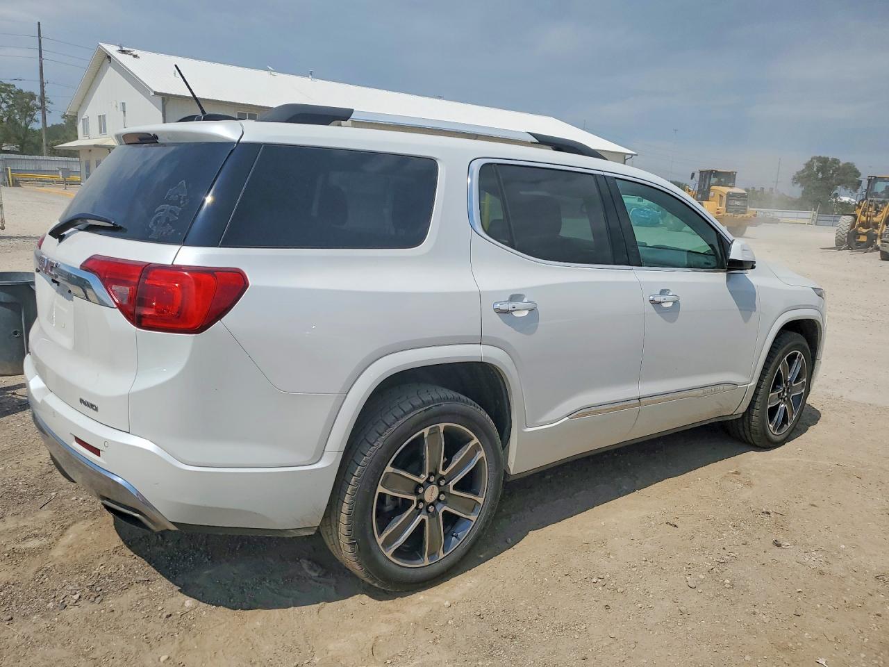 GMC Acadia Denali