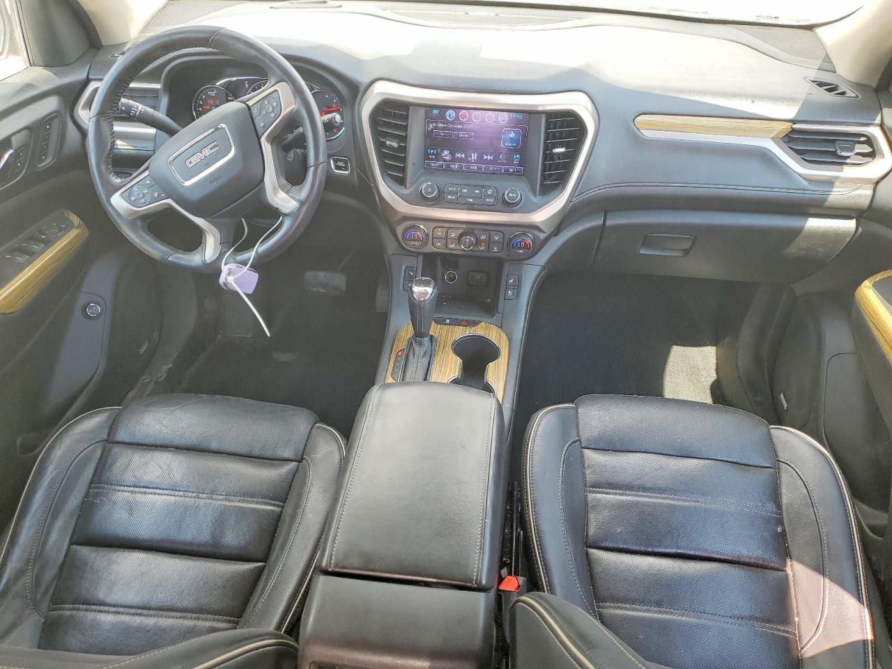 GMC Acadia Denali