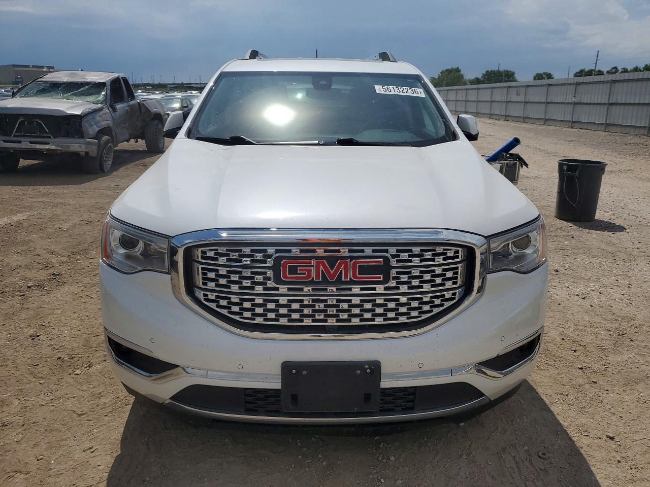 GMC Acadia Denali