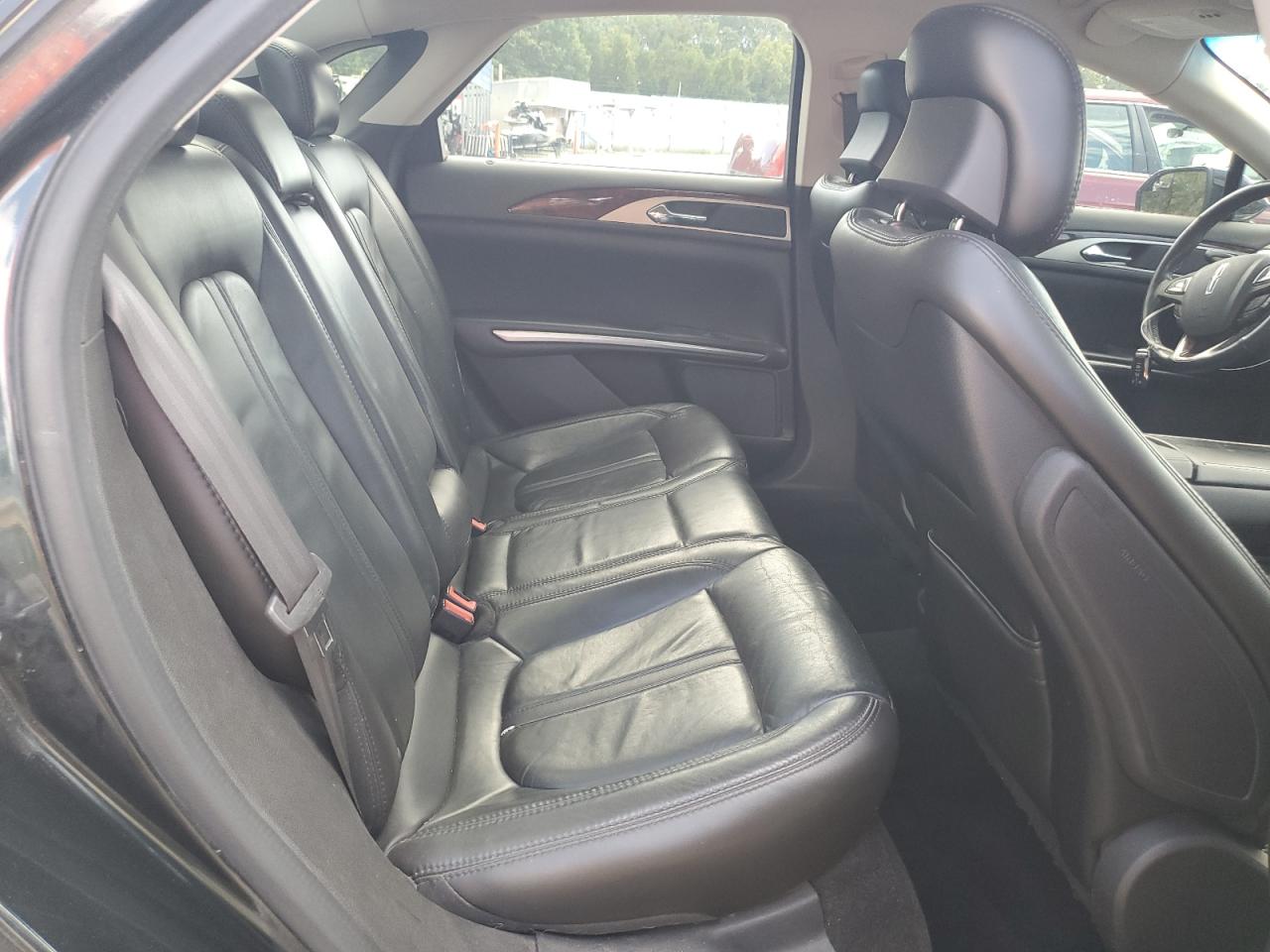 Lincoln MKZ Hybrid