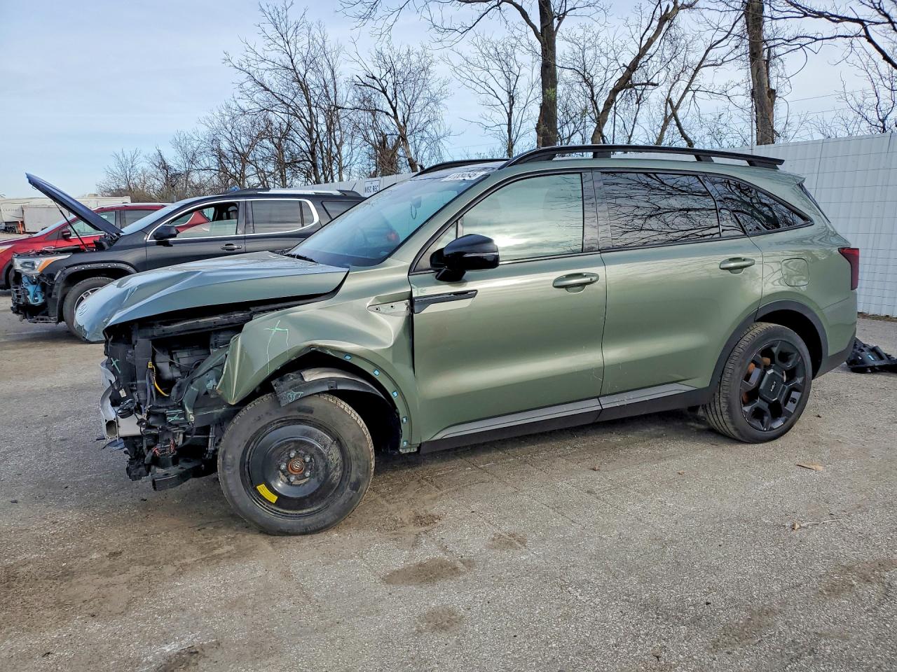 Salvage Kia Sorento Image