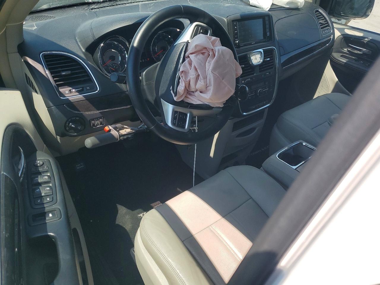 Chrysler Minivan Touring
