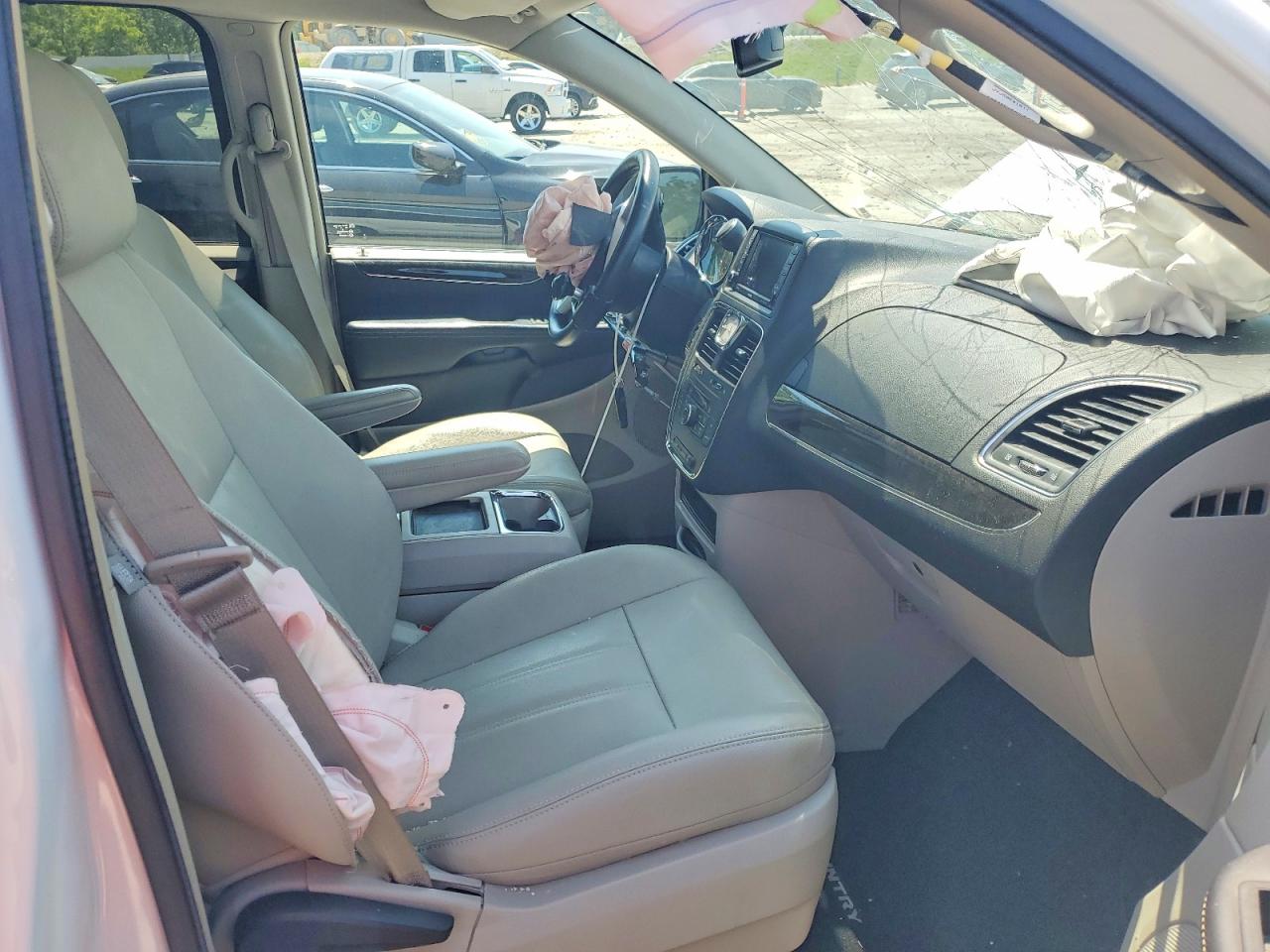 Chrysler Minivan Touring