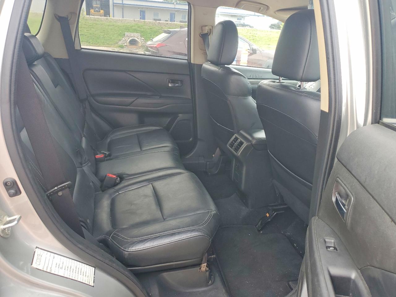 Mitsubishi Outlander Se
