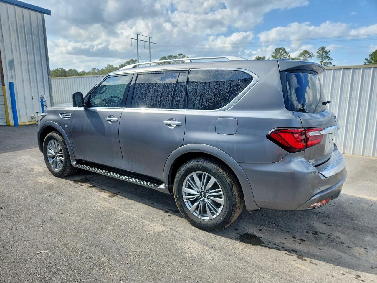 INFINITI Qx Luxe