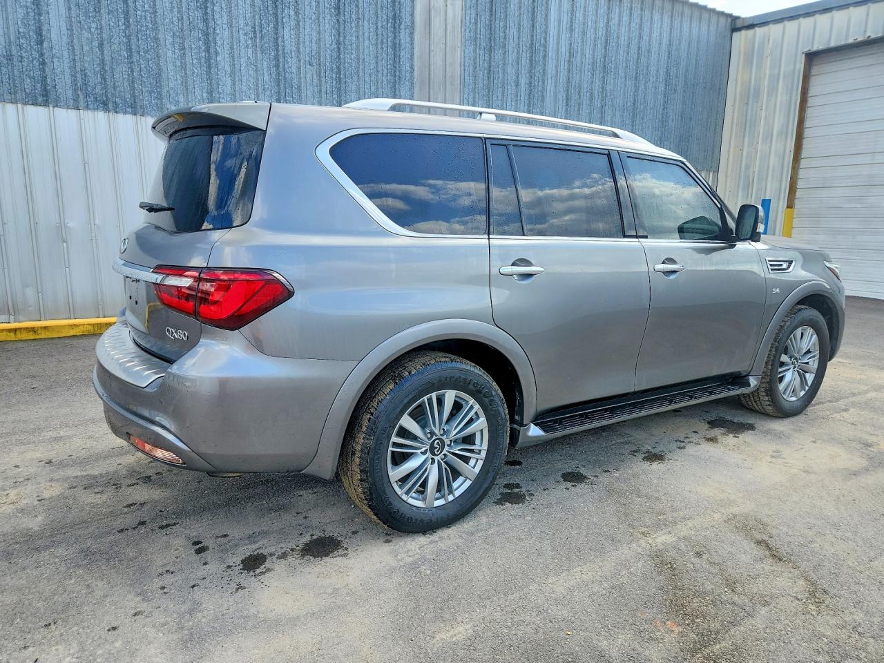 INFINITI Qx Luxe