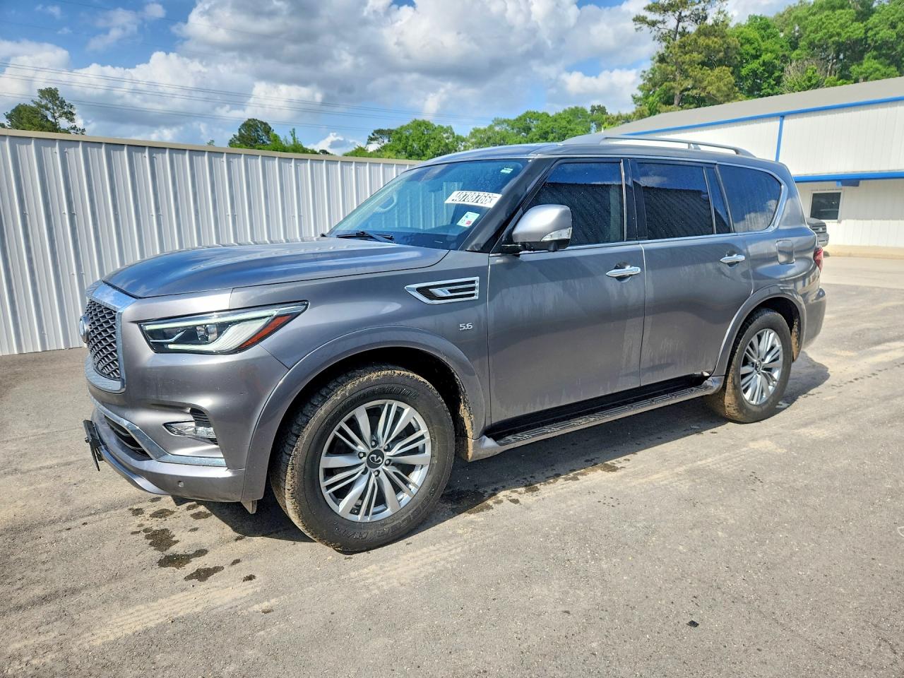 Salvage INFINITI Qx Image