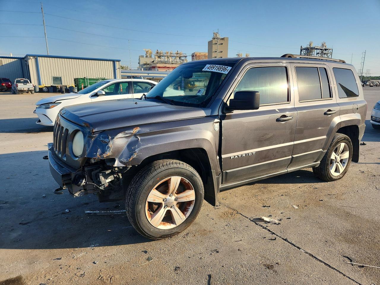 Salvage Jeep Patriot Image