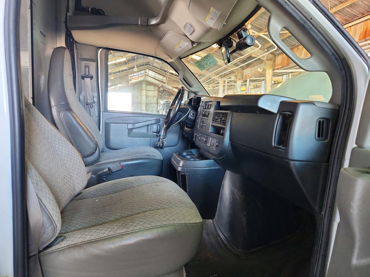 GMC Savana
