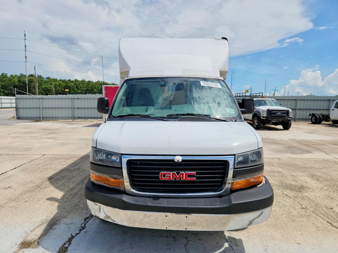 GMC Savana