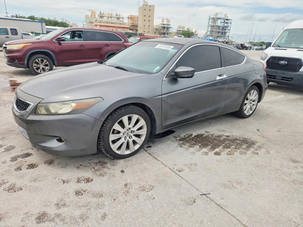 Salvage Honda Accord Image