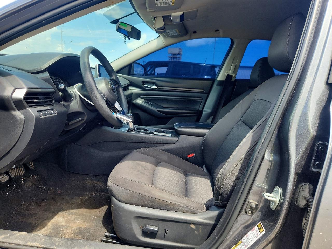 Nissan Altima S