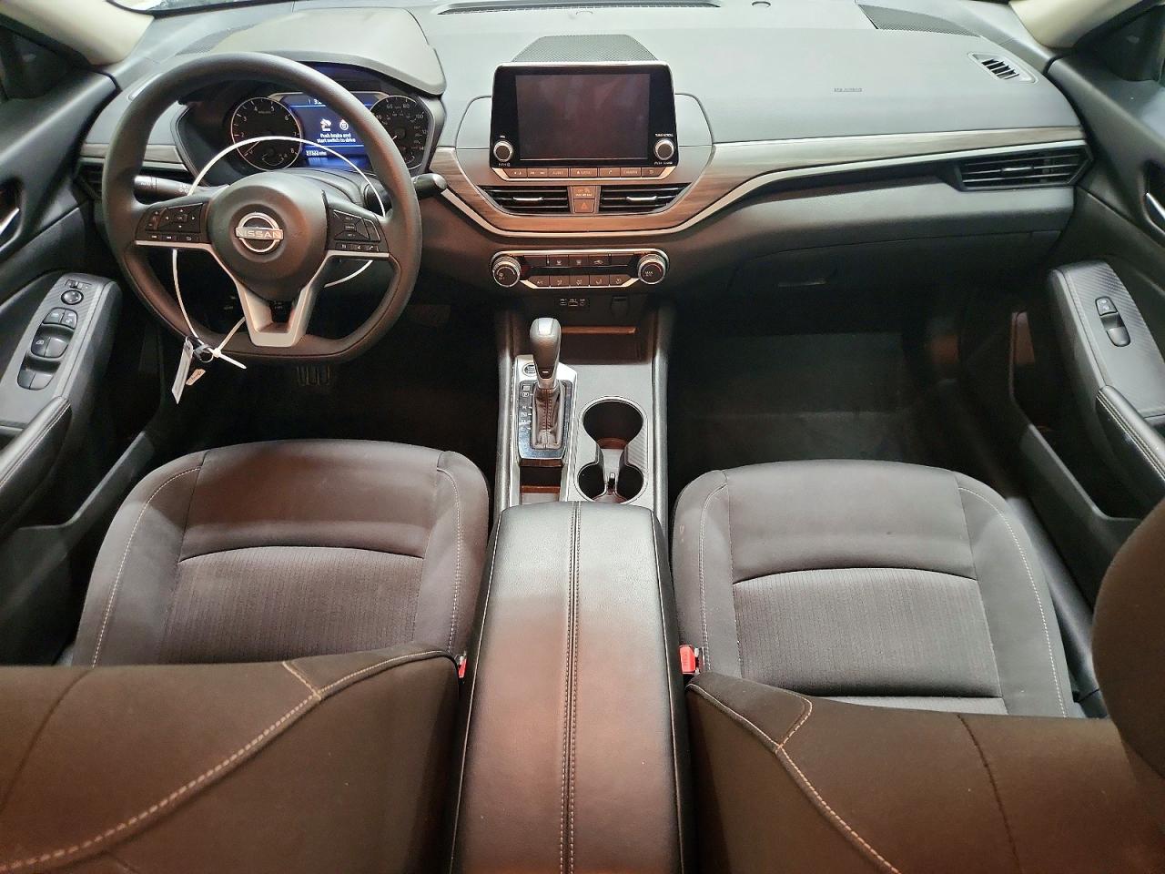 Nissan Altima Sv