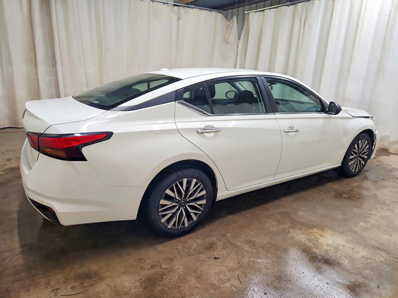 Nissan Altima Sv