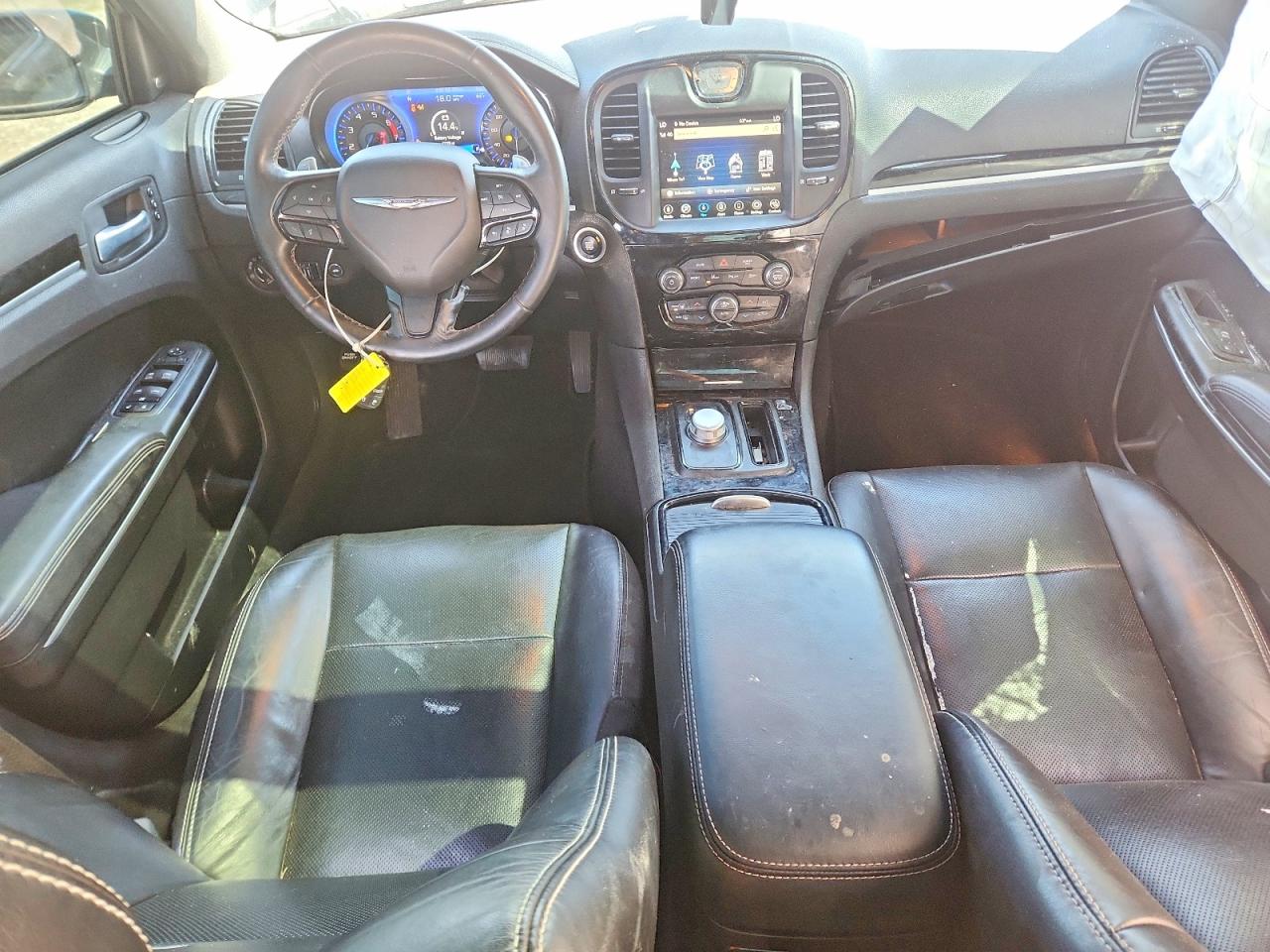 Chrysler 300 S