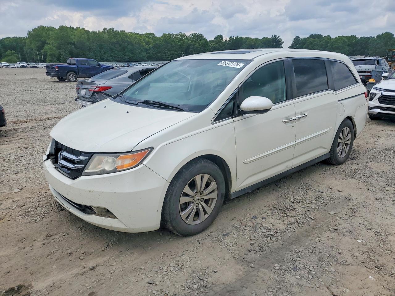 Salvage Honda Odyssey Image